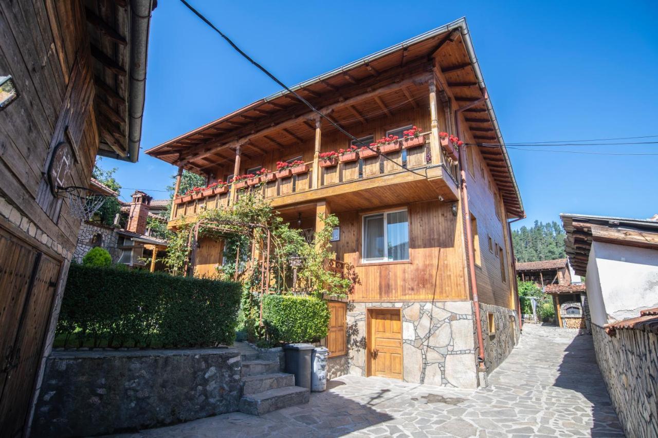Guest House Roden Dom Koprivştitsa Dış mekan fotoğraf