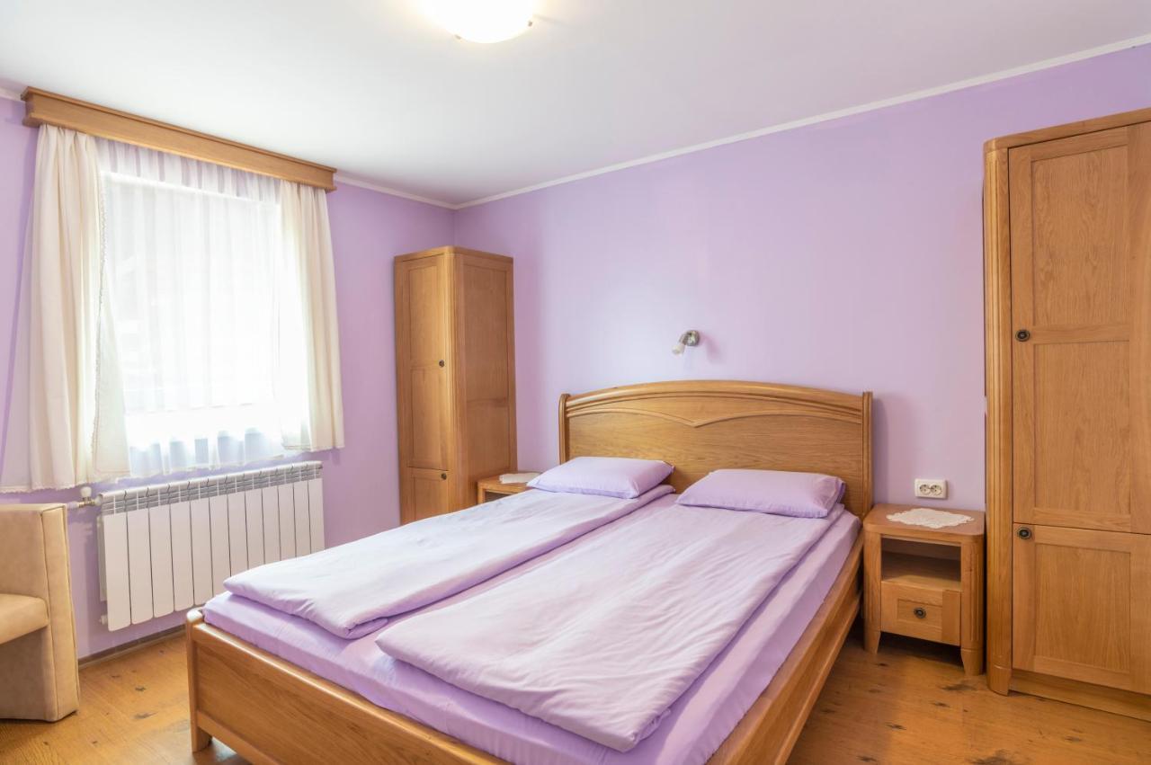 Guest House Roden Dom Koprivştitsa Dış mekan fotoğraf
