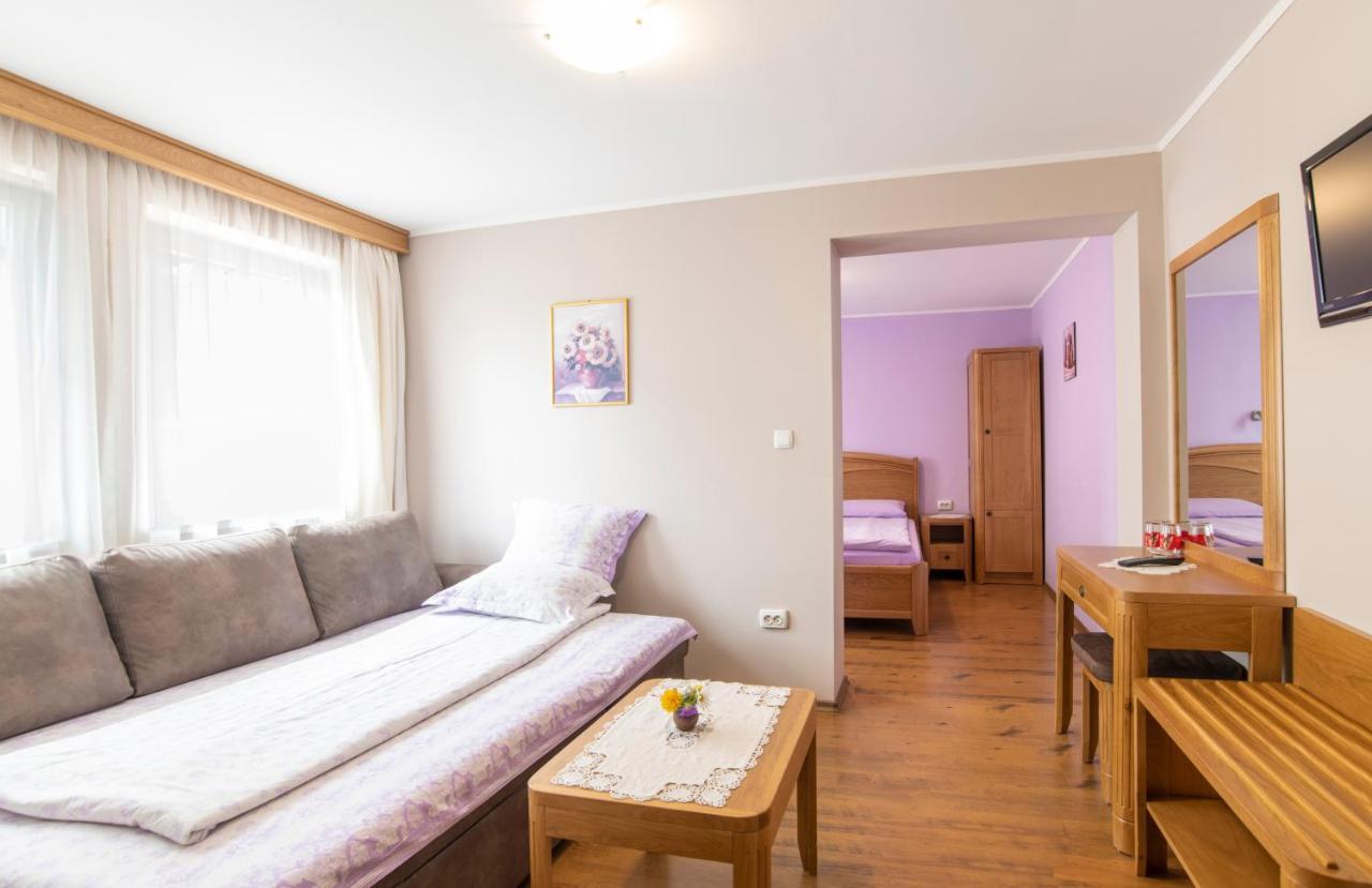 Guest House Roden Dom Koprivştitsa Dış mekan fotoğraf