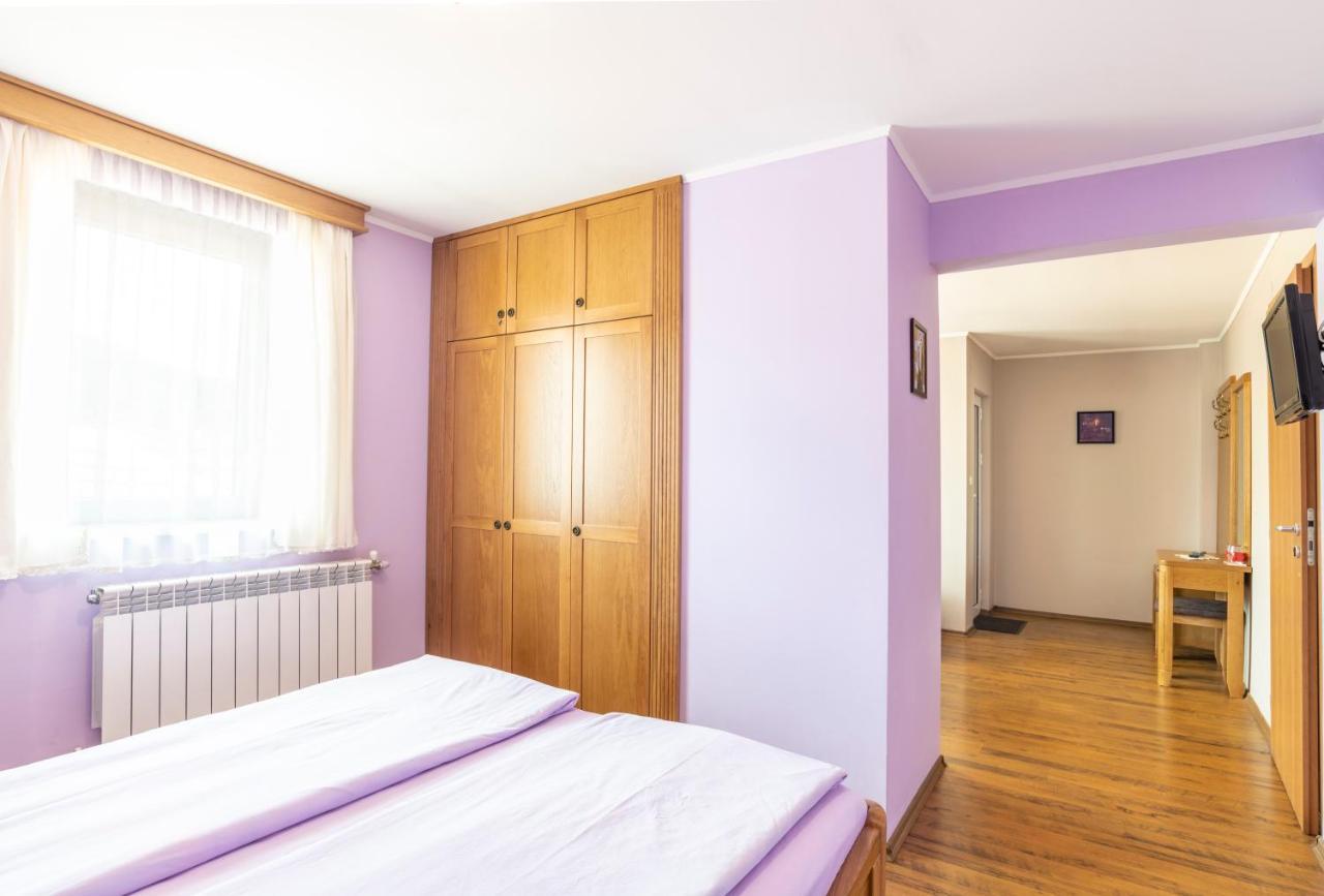 Guest House Roden Dom Koprivştitsa Dış mekan fotoğraf