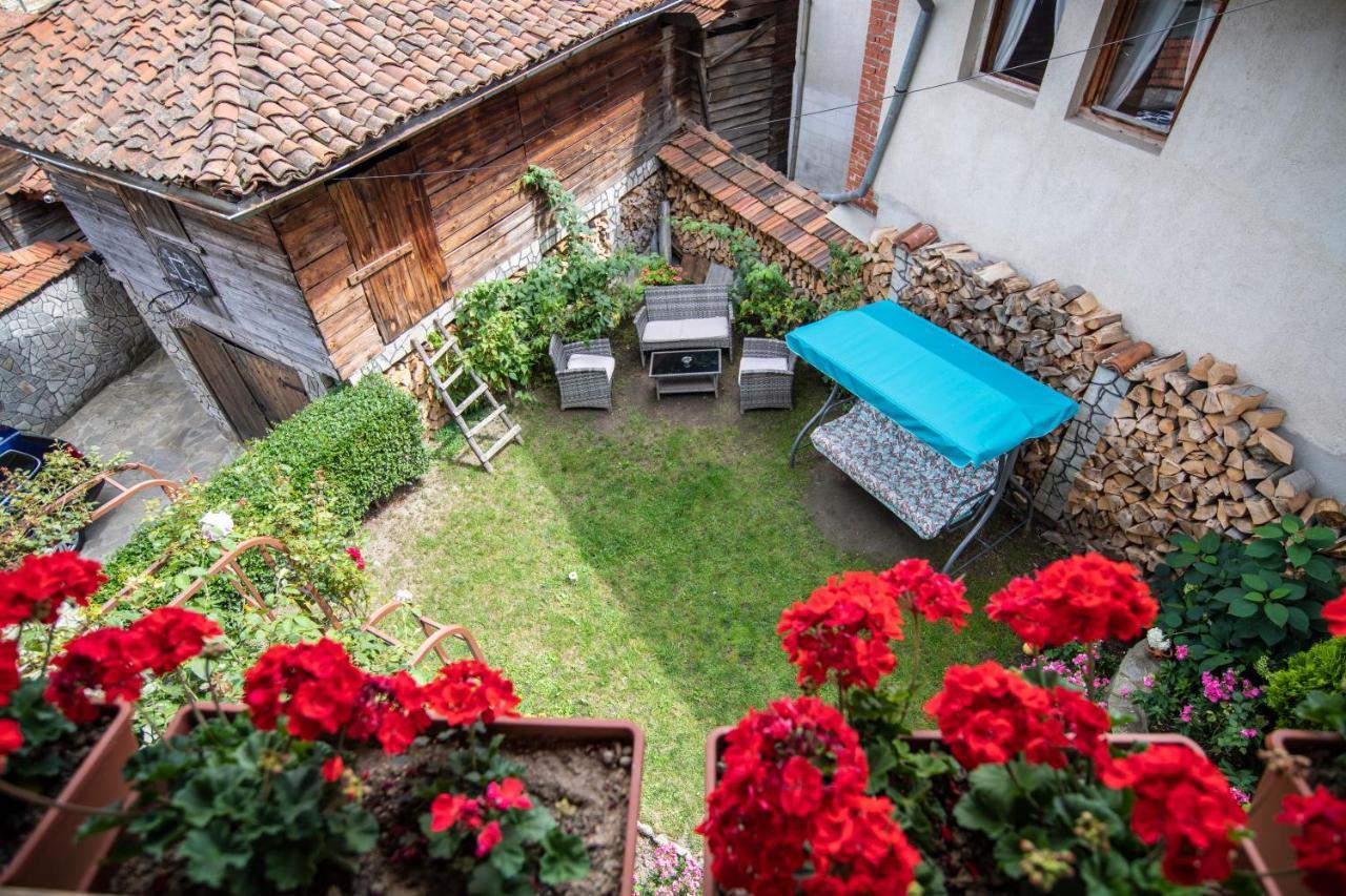 Guest House Roden Dom Koprivştitsa Dış mekan fotoğraf