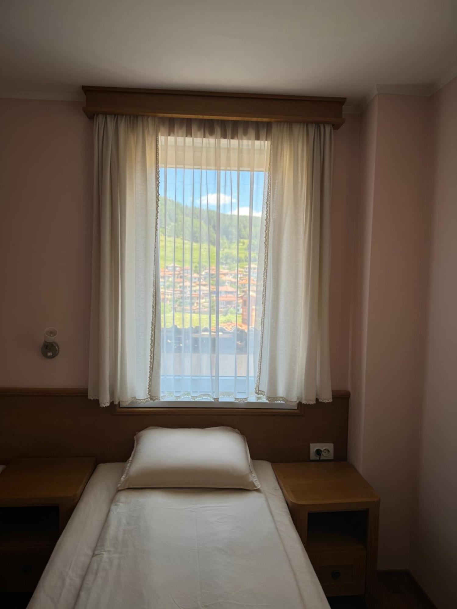 Guest House Roden Dom Koprivştitsa Dış mekan fotoğraf