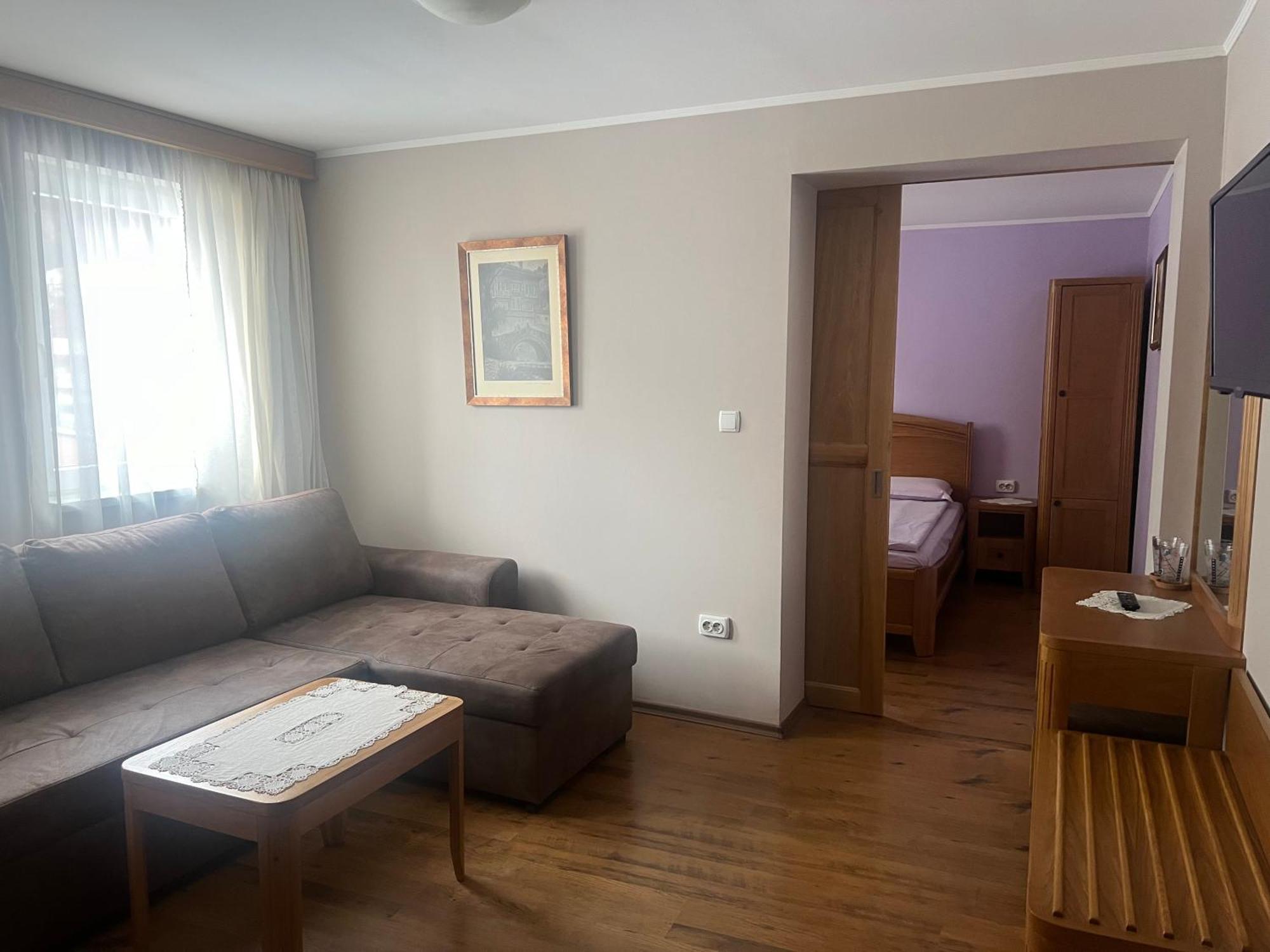 Guest House Roden Dom Koprivştitsa Dış mekan fotoğraf