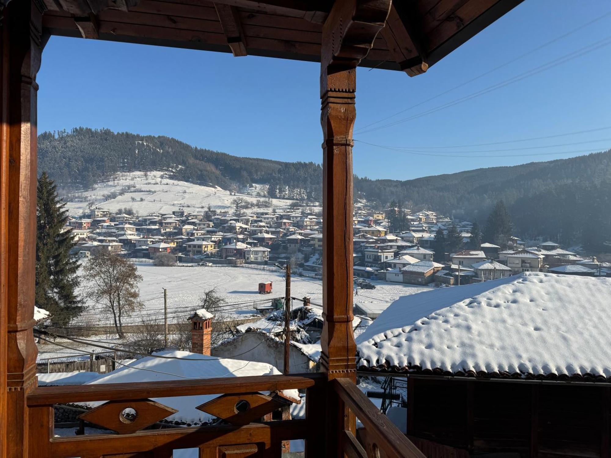 Guest House Roden Dom Koprivştitsa Dış mekan fotoğraf