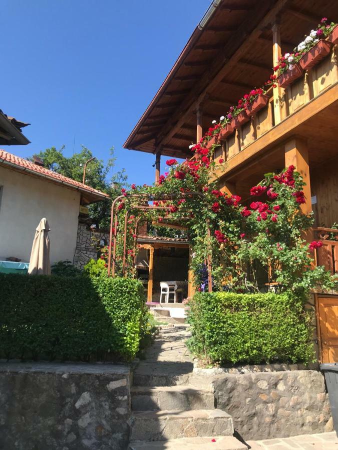Guest House Roden Dom Koprivştitsa Dış mekan fotoğraf